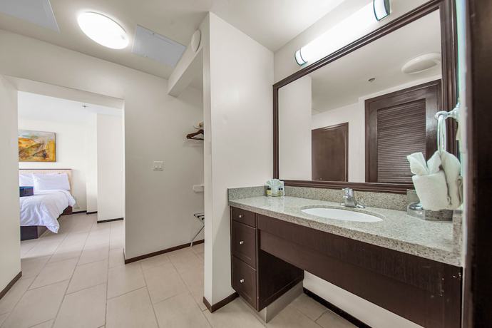 Imagen de la habitación del Hotel Peninsula Island Resort And Spa - Beach Front Property At South Padre Island. Foto 4