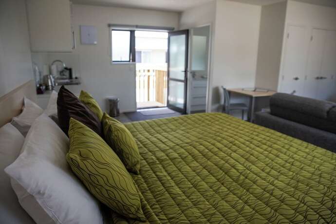 Imagen de la habitación del Hotel Peninsula Motel, Cooks Beach. Foto 16