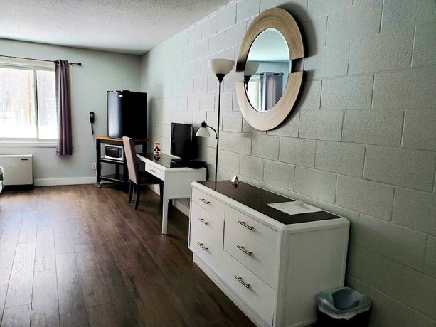 Imagen de la habitación del Hotel Peninsula Motel, South Bruce Peninsula. Foto 15