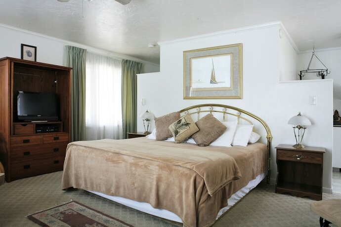 Imagen general del Hotel Peninsula Park-View Resort. Foto 10