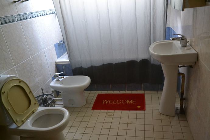 Imagen de la habitación del Hotel Peninsula Plaza. Foto 7