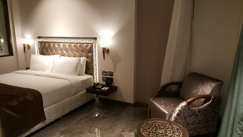 Imagen general del Hotel Peninsula Redpine. Foto 3