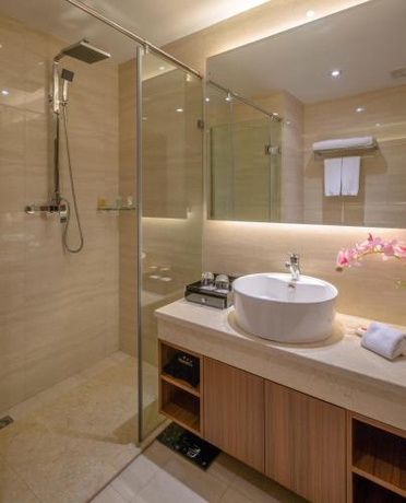 Imagen general del Hotel Peninsula Season Apartment. Foto 4