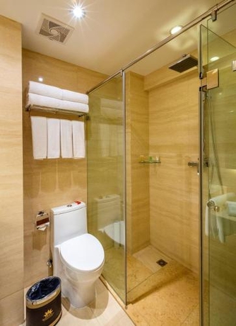 Imagen general del Hotel Peninsula Season Apartment. Foto 5