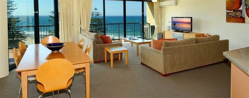Imagen de la habitación del Hotel Peninsular Beachfront Resort. Foto 9
