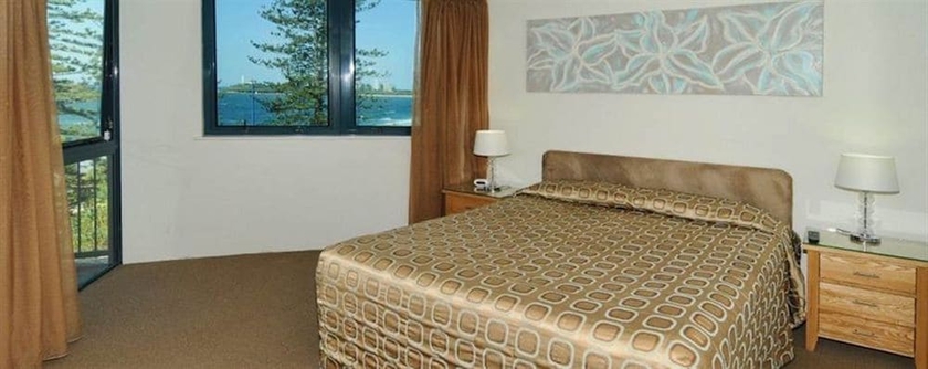 Imagen de la habitación del Hotel Peninsular Beachfront Resort. Foto 10