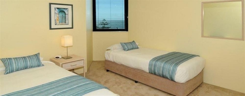 Imagen de la habitación del Hotel Peninsular Beachfront Resort. Foto 17