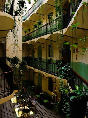 Imagen general del Hotel Peninsular, Las Ramblas. Foto 1
