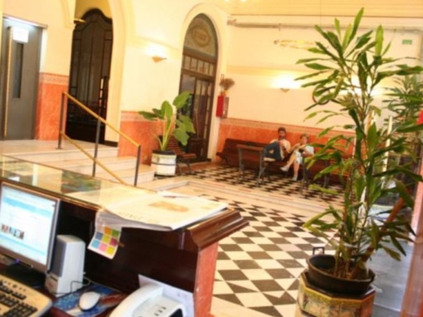 Imagen general del Hotel Peninsular, Las Ramblas. Foto 5