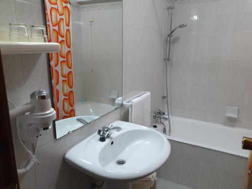 Imagen general del Hotel Peninsular, Leiria. Foto 6