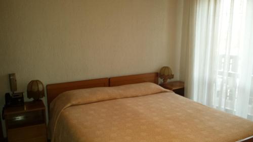 Imagen de la habitación del Hotel Pennar. Foto 8