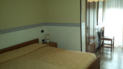 Imagen de la habitación del Hotel Pennar. Foto 9