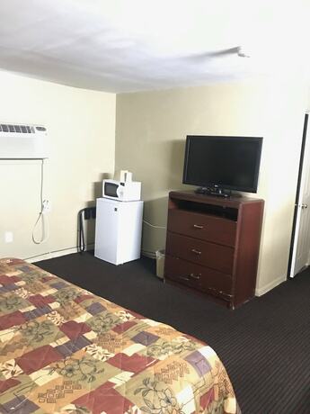 Imagen general del Hotel Pennswoods Inn. Foto 4