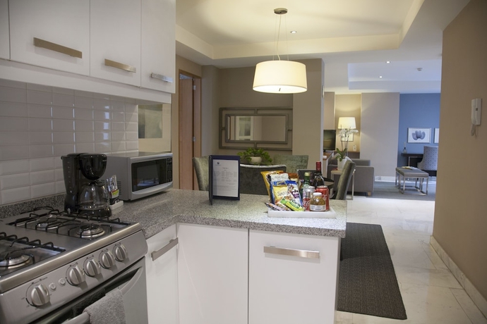 Imagen de la habitación del Hotel Pennsylvania Suites. Foto 2