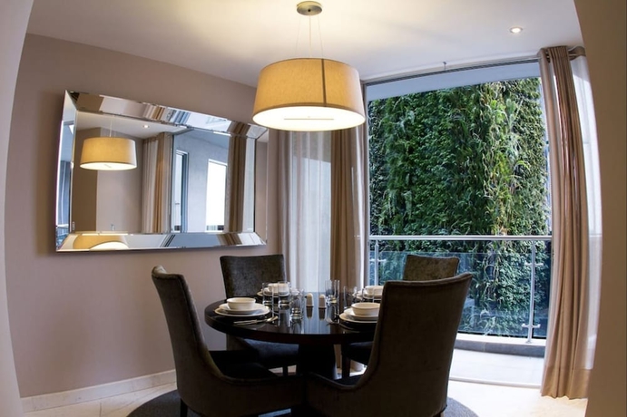 Imagen de la habitación del Hotel Pennsylvania Suites. Foto 8