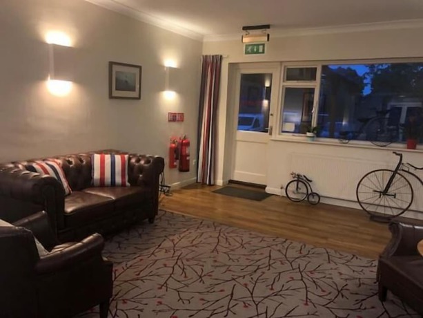 Imagen de los interiores del Hotel Penny Farthing. Foto 20