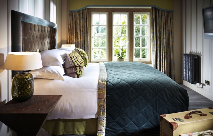 Imagen de la habitación del Hotel Pennyhill Park and Spa. Foto 12