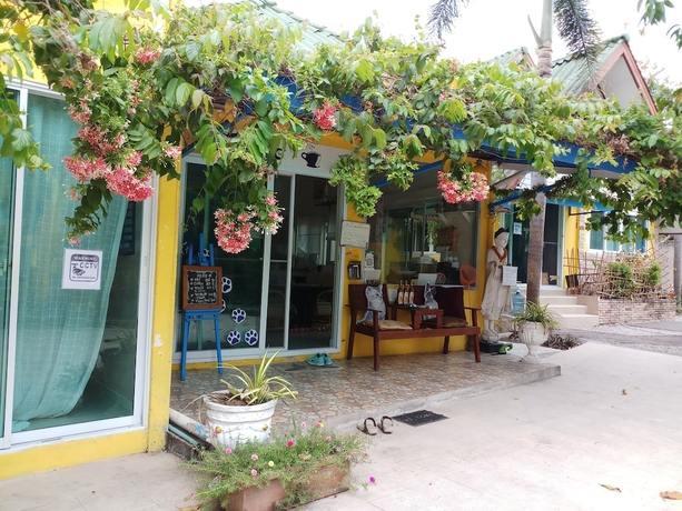 Imagen de los interiores del Hotel Penny's Home Stay Resort. Foto 18