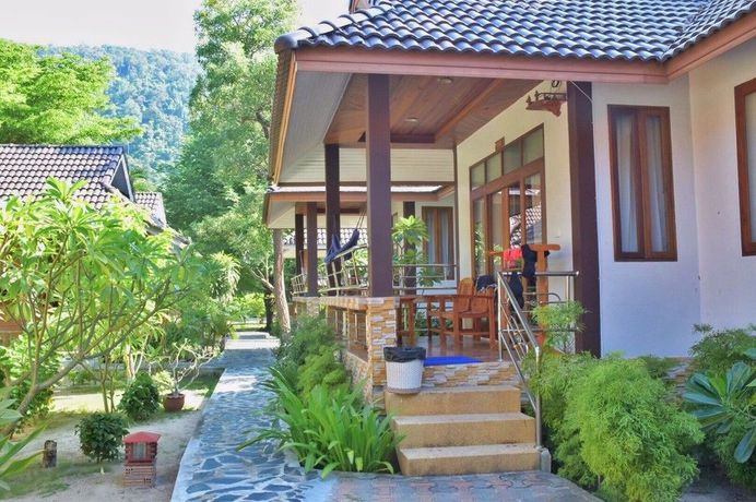 Imagen de los interiores del Hotel Pen's Bungalow. Foto 15