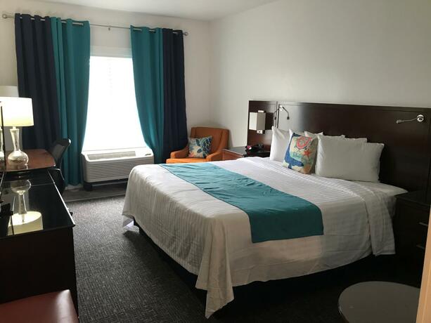 Imagen general del Hotel Pensacola, Formerly Luxury Suites. Foto 20