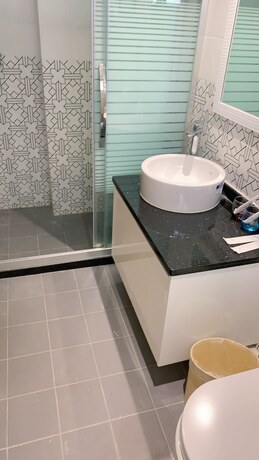 Imagen de la habitación del Hotel Pensao Elegante. Foto 10