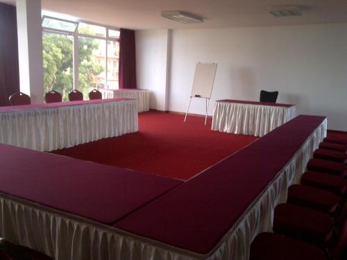 Imagen general del Hotel Pensao Martins. Foto 1