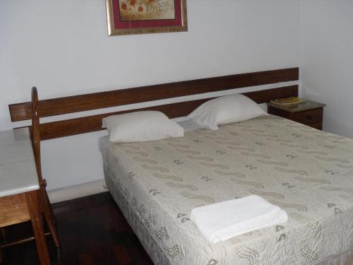 Imagen de la habitación del Hotel Pensao Martins. Foto 16