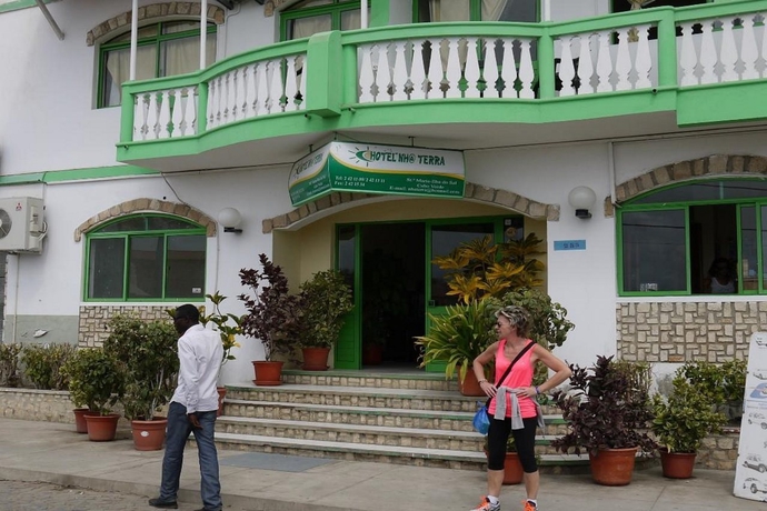 Imagen general del Hotel Pensao Nha Terra. Foto 12