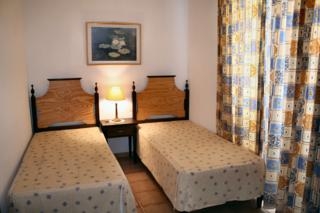 Imagen de la habitación del Hotel Pens&atilde;o Albufeirense. Foto 2