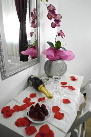 Imagen de la habitación del Hotel Pensão Central. Foto 5