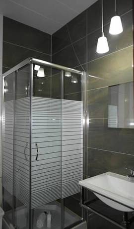 Imagen de la habitación del Hotel Pensão Central. Foto 14