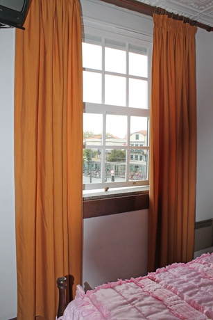 Imagen de la habitación del Hotel Pensão França. Foto 10