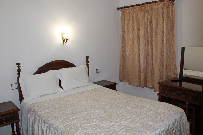 Imagen de la habitación del Hotel Pensão França. Foto 14
