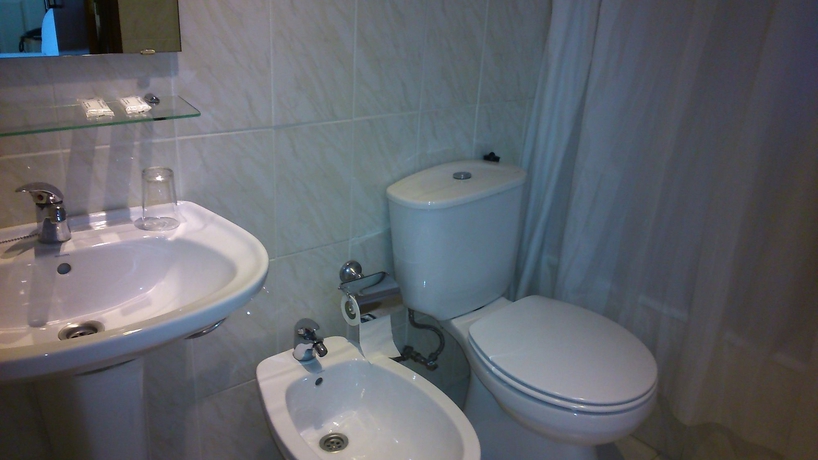 Imagen de la habitación del Hotel Pensão Residencial Internacional. Foto 4