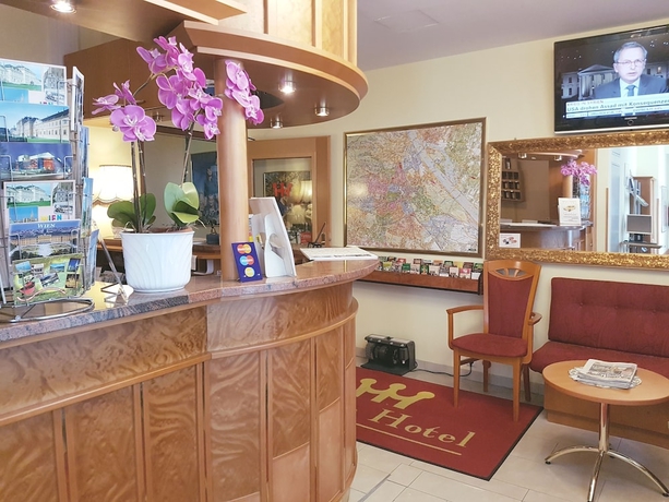 Imagen de los interiores del Hotel Pensin Haydn. Foto 18