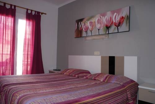 Imagen general del Hotel Pensió Torrent. Foto 2