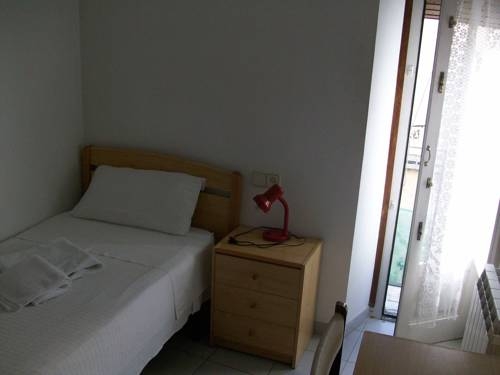 Imagen general del Hotel Pensi&oacute; Viladomat. Foto 3