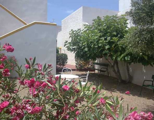 Imagen general del Hotel Pensi&oacute;n Agadir. Foto 4