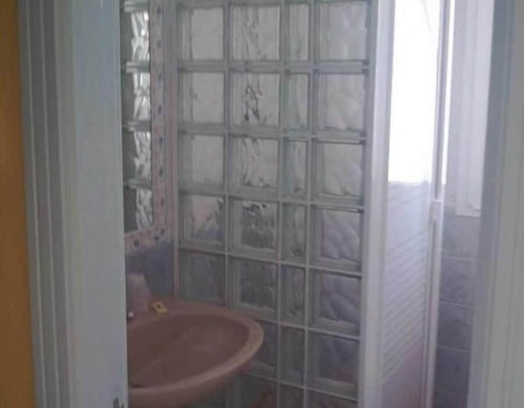 Imagen de la habitación del Hotel Pensi&oacute;n Agadir. Foto 5