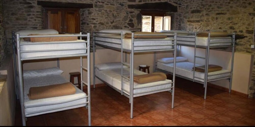 Imagen de la habitación del Hotel Pensión Albergue Los Caminantes - Hostel. Foto 7