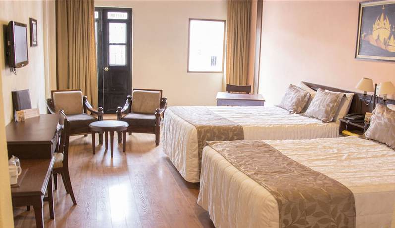 Imagen de la habitación del Hotel Pensi&oacute;n Bonifaz. Foto 5