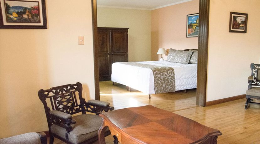 Imagen de la habitación del Hotel Pensi&oacute;n Bonifaz. Foto 14