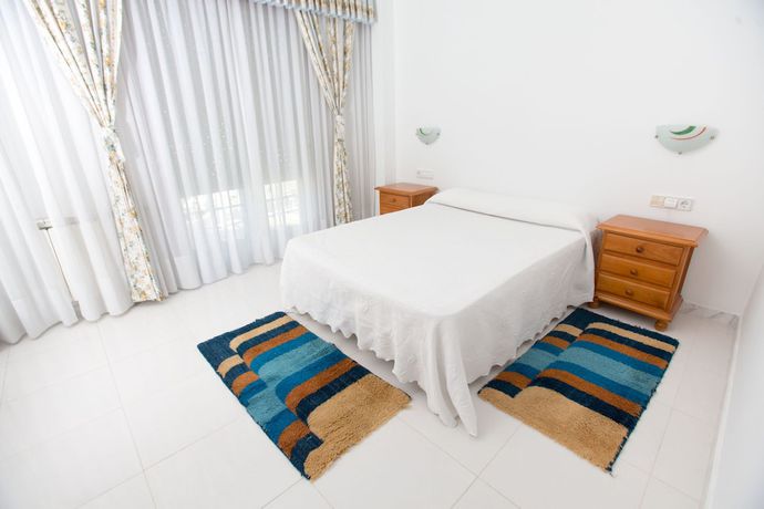 Imagen de la habitación del Hotel Pensión Casa Rodiño. Foto 18