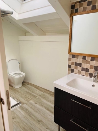 Imagen de la habitación del Hotel Pensi&oacute;n Casa Sampedro. Foto 11