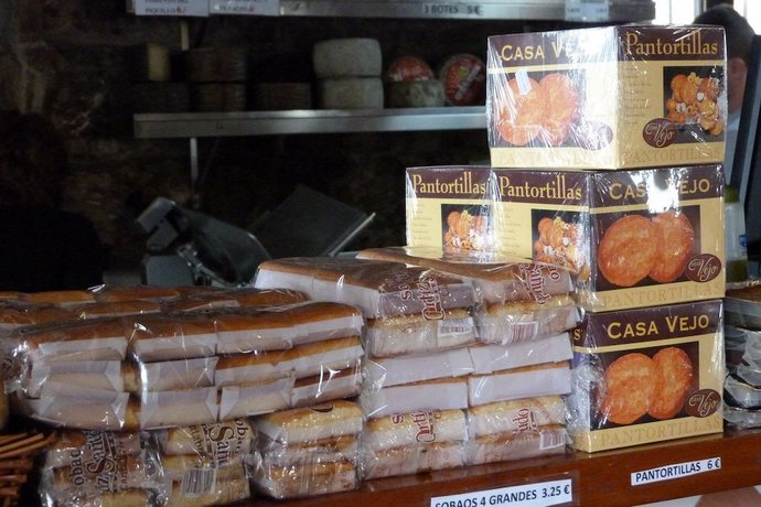 Imagen del bar/restaurante del Hotel Pensión El Carloto. Foto 13