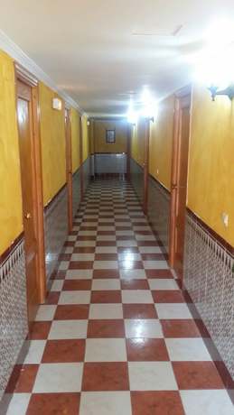 Imagen de los interiores del Hotel Pensi&oacute;n El Duque. Foto 18