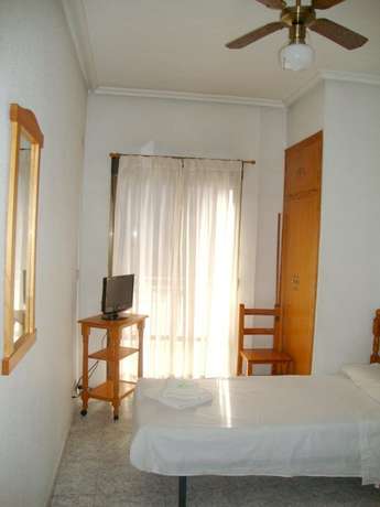 Imagen de la habitación del Hotel Pensi&oacute;n Jaen. Foto 11