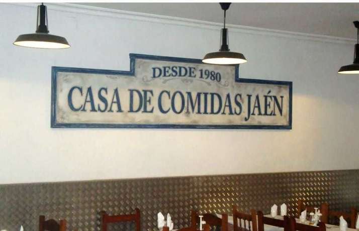 Imagen del bar/restaurante del Hotel Pensi&oacute;n Jaen. Foto 4