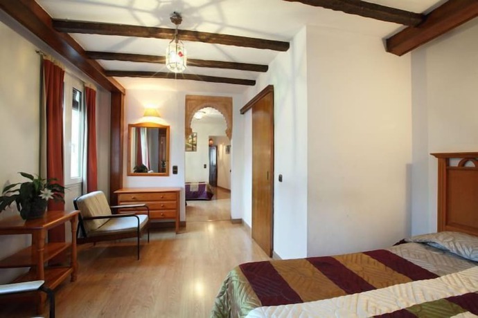 Imagen de la habitación del Hotel Pensión Landazuri. Foto 10