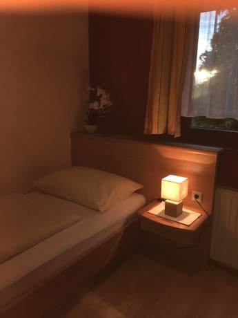 Imagen de la habitación del Hotel Pensi&oacute;n Landgasthof L&ouml;wen Sulz. Foto 13